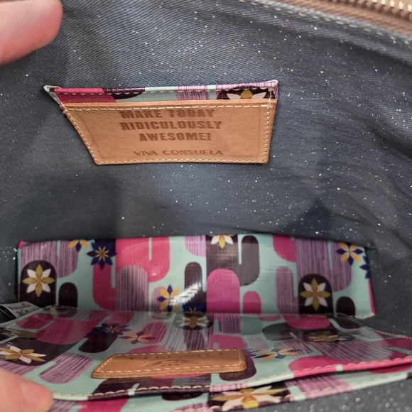 CONSUELA Downtown Crossbody Pinkie Purse Bag - Picture 11 of 16